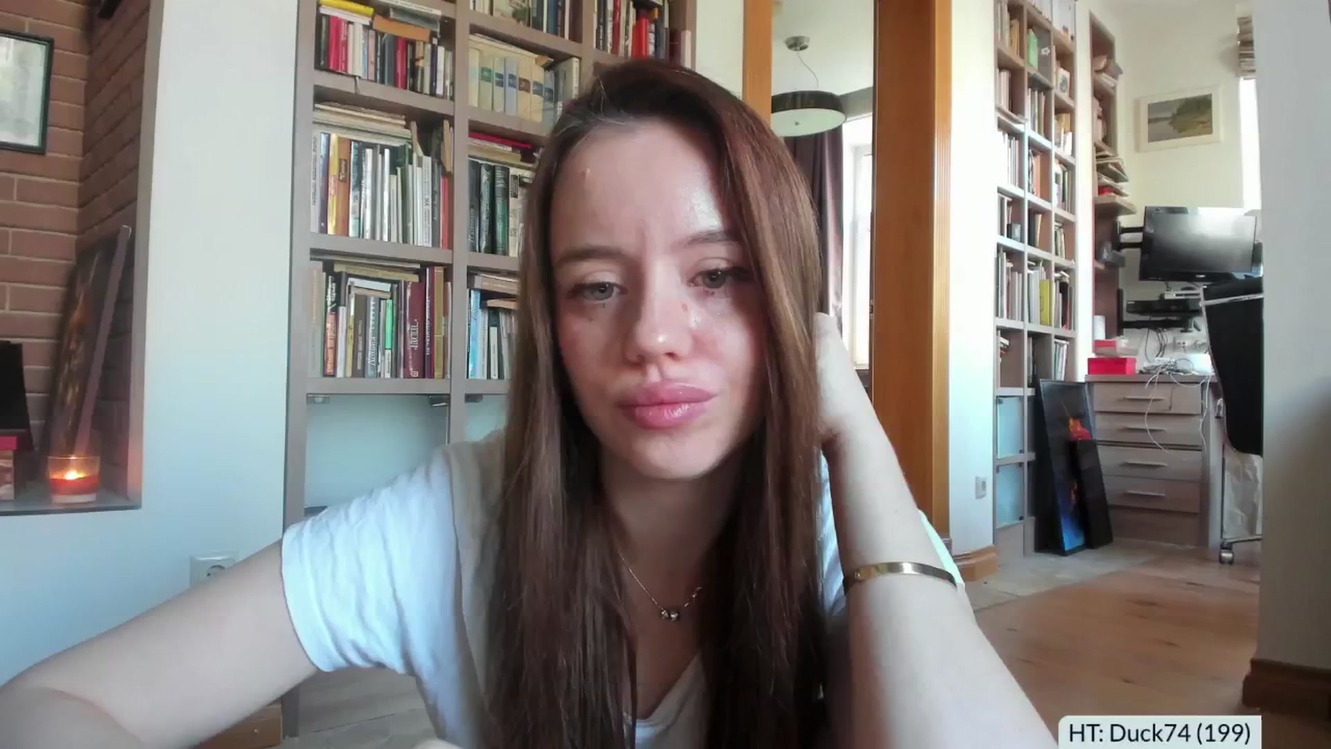 Gallery image thumbnail from Alena29's myfreecams stream on, 10/18/2024, 12:18 image 3 of 20