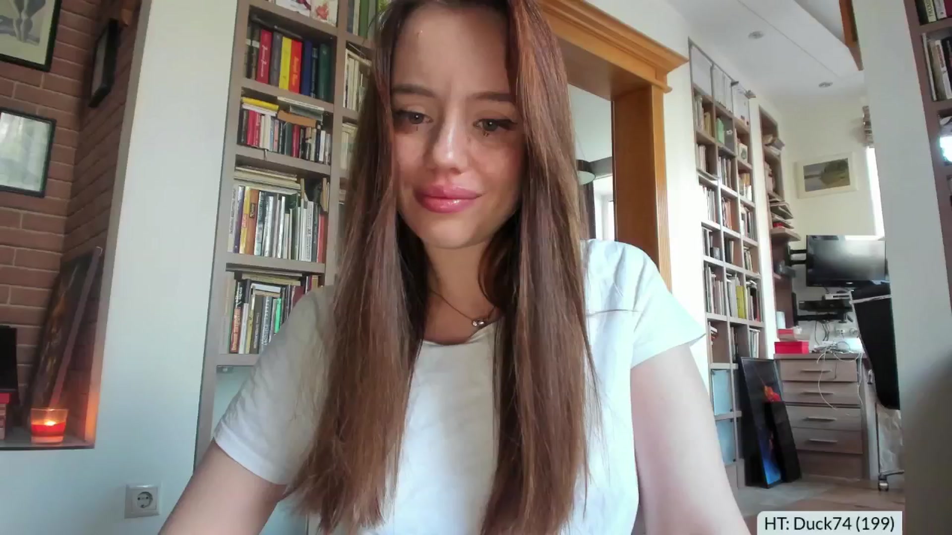 Gallery image thumbnail from Alena29's myfreecams stream on, 10/18/2024, 12:18 image 16 of 20