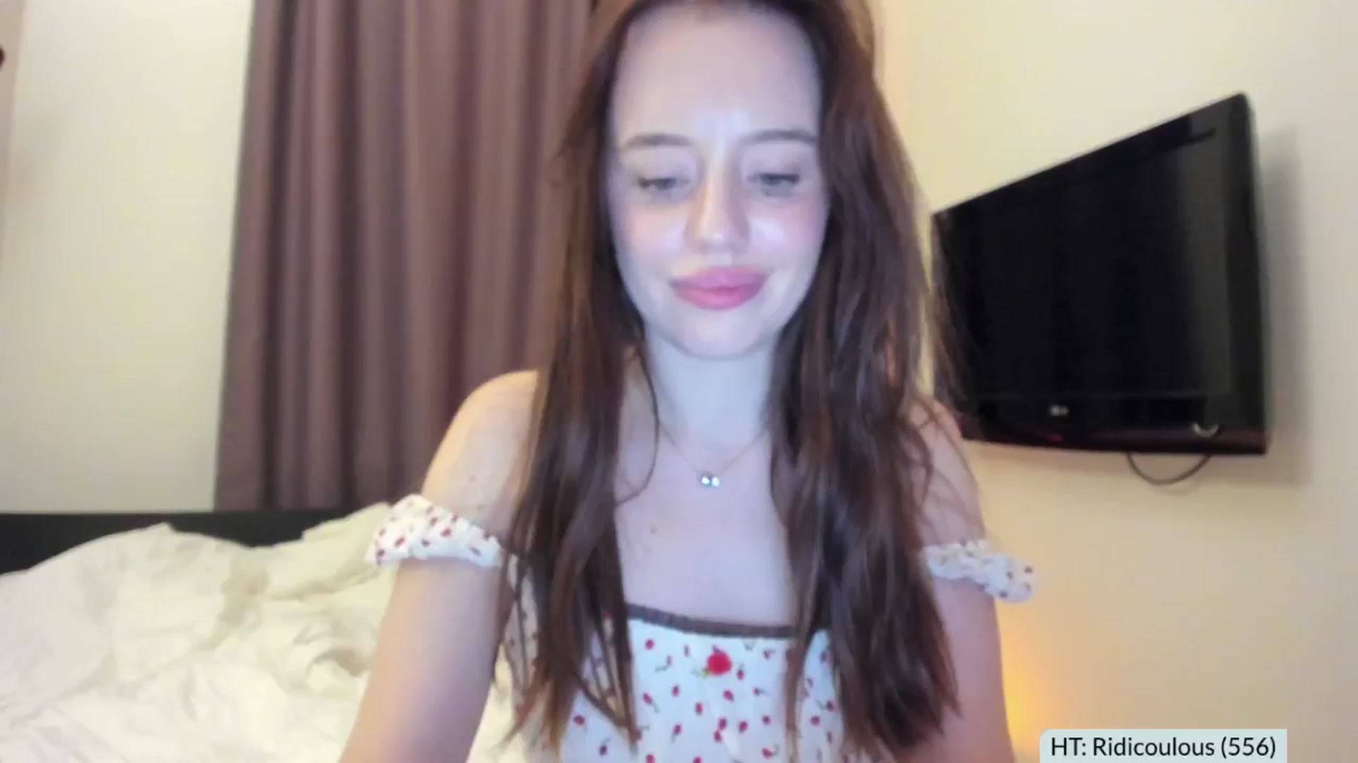 Gallery image thumbnail from Alena29's myfreecams stream on, 10/31/2024, 17:52 image 14 of 20