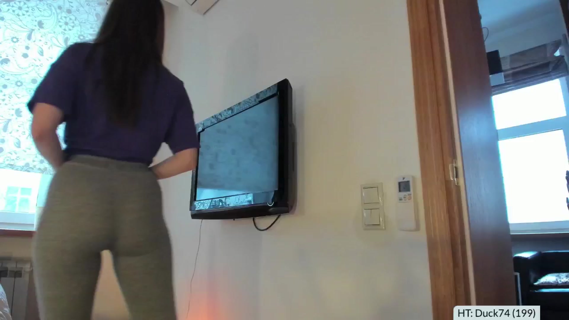 Gallery image thumbnail from Alena29's myfreecams stream on, 11/05/2024, 14:27 image 11 of 20