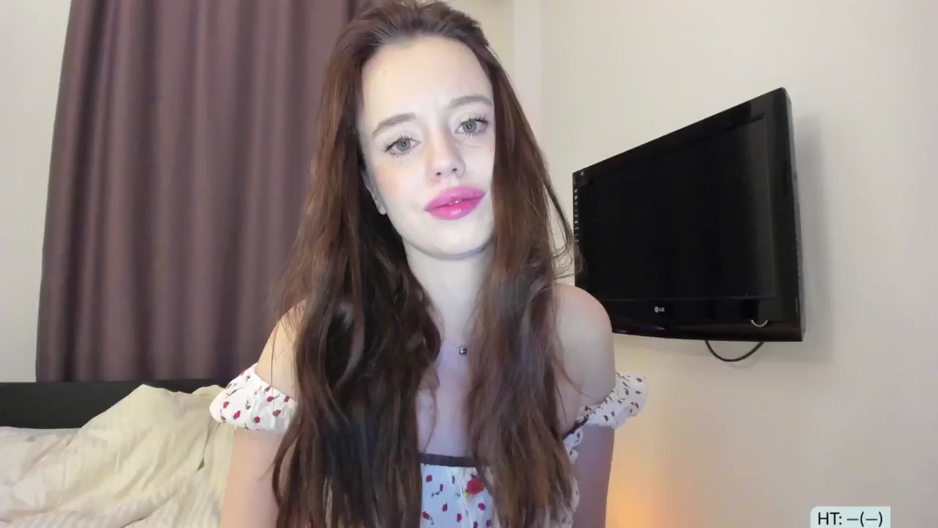 Gallery image thumbnail from Alena29's myfreecams stream on, 11/13/2024, 17:28 image 3 of 20