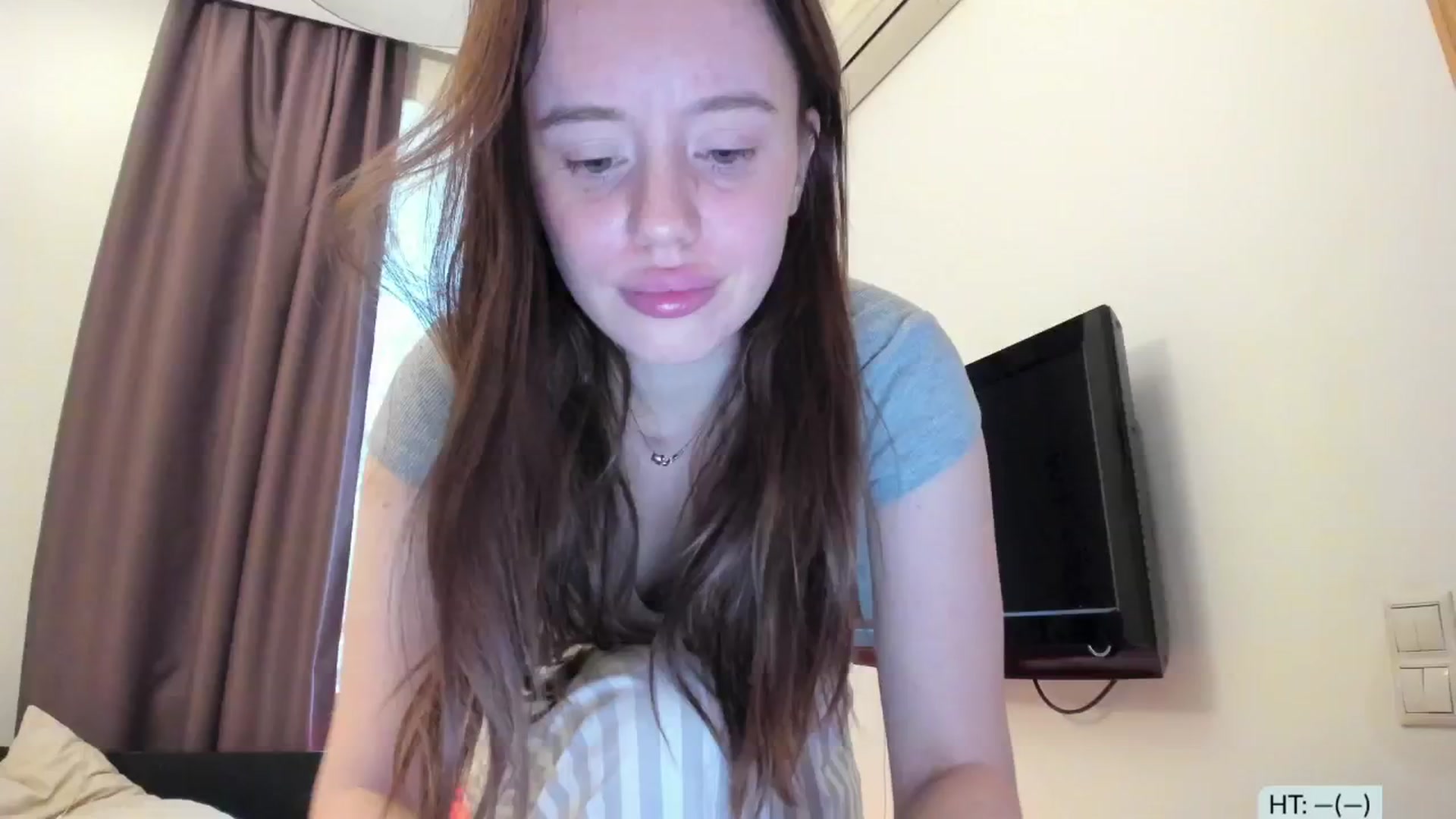 Gallery image thumbnail from Alena29's myfreecams stream on, 11/14/2024, 13:02 image 1 of 20