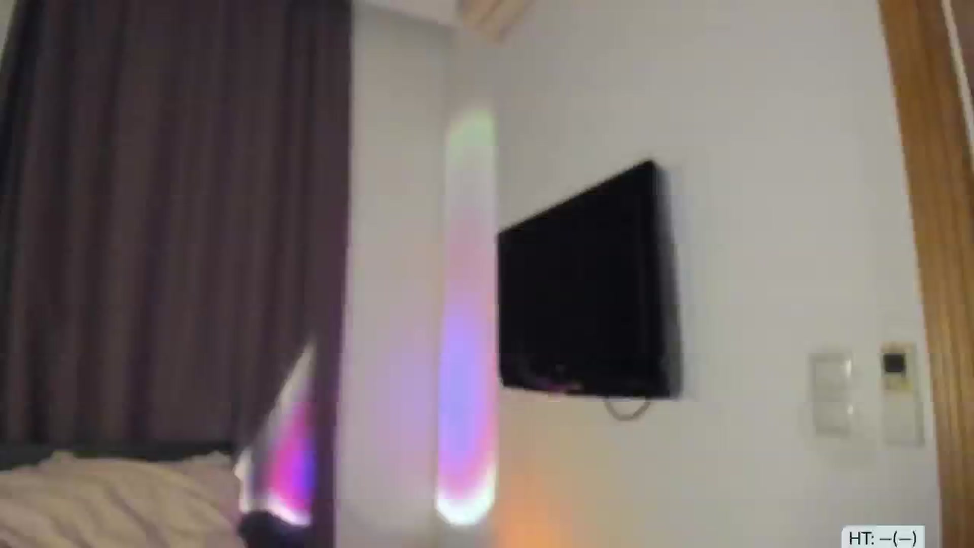 Gallery image thumbnail from Alena29's myfreecams stream on, 11/20/2024, 17:00 image 5 of 20