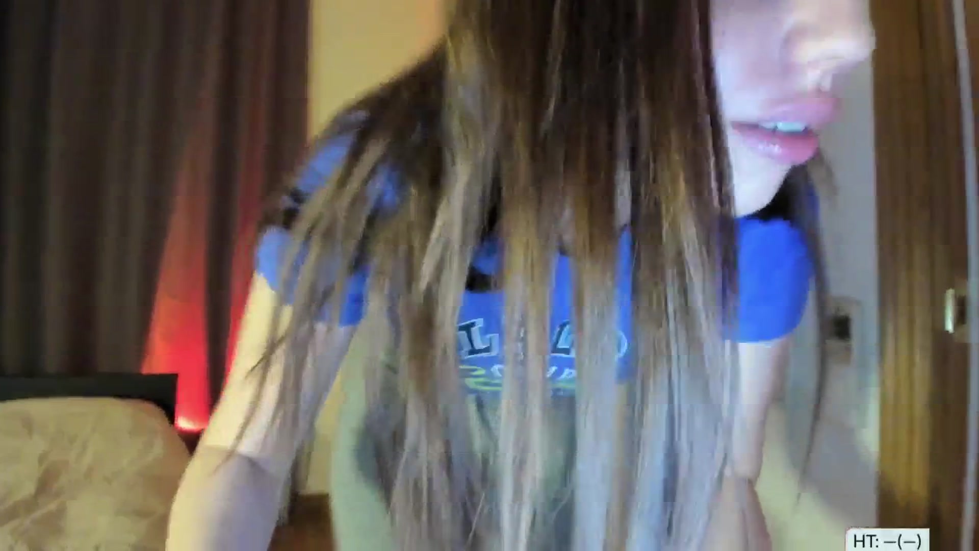 Gallery image thumbnail from Alena29's myfreecams stream on, 11/21/2024, 17:14 image 15 of 20