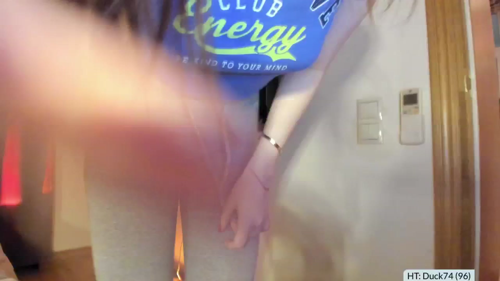 Gallery image thumbnail from Alena29's myfreecams stream on, 11/21/2024, 17:39 image 19 of 20