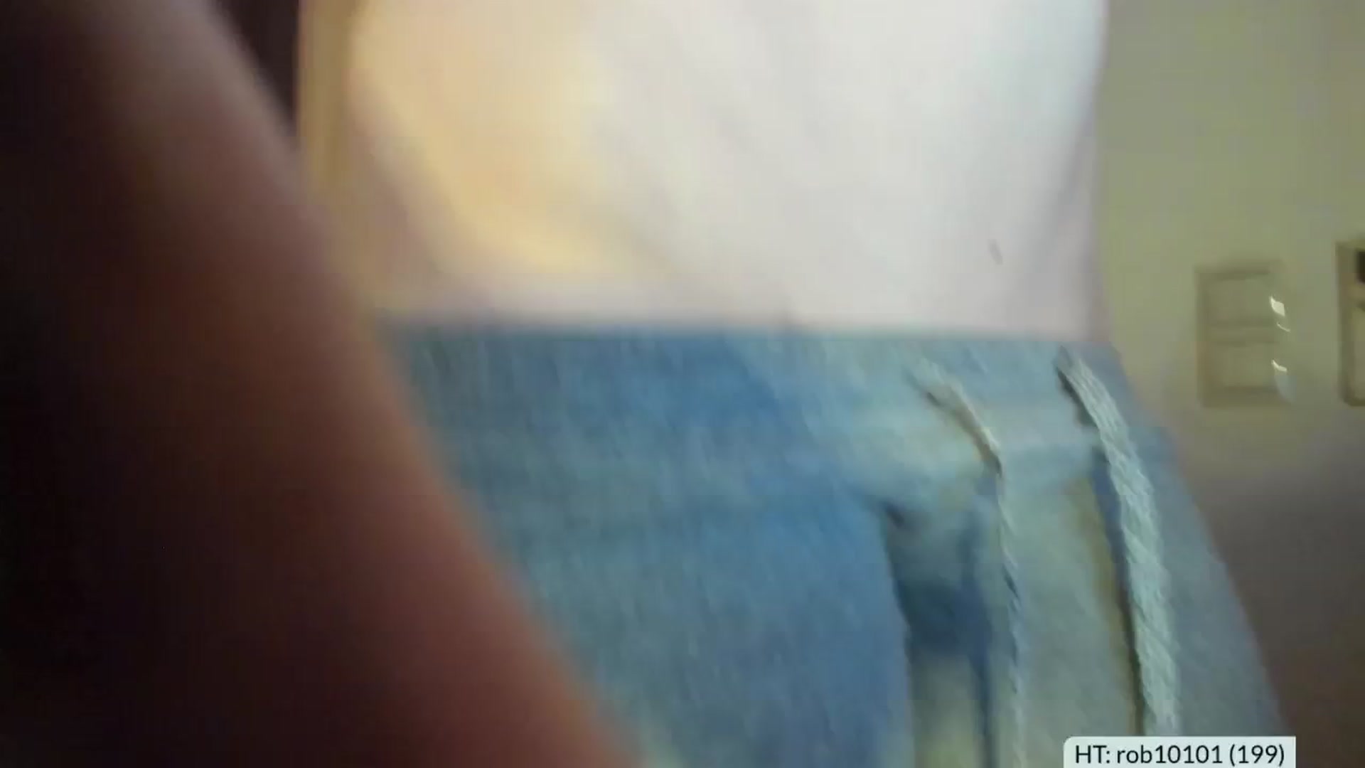 Gallery image thumbnail from Alena29's myfreecams stream on, 11/21/2024, 19:22 image 19 of 20