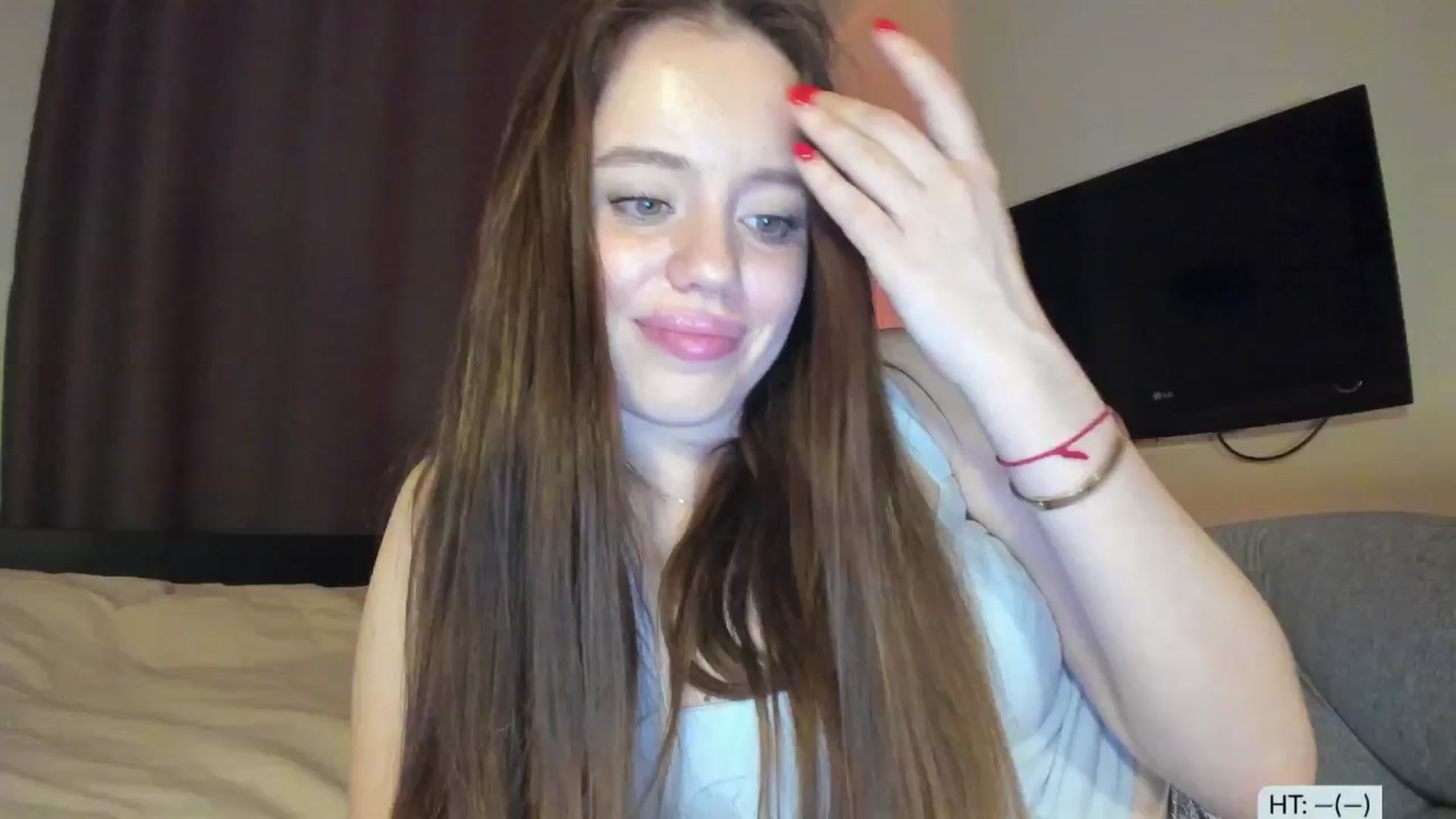 Gallery image thumbnail from Alena29's myfreecams stream on, 12/04/2024, 14:28 image 19 of 20