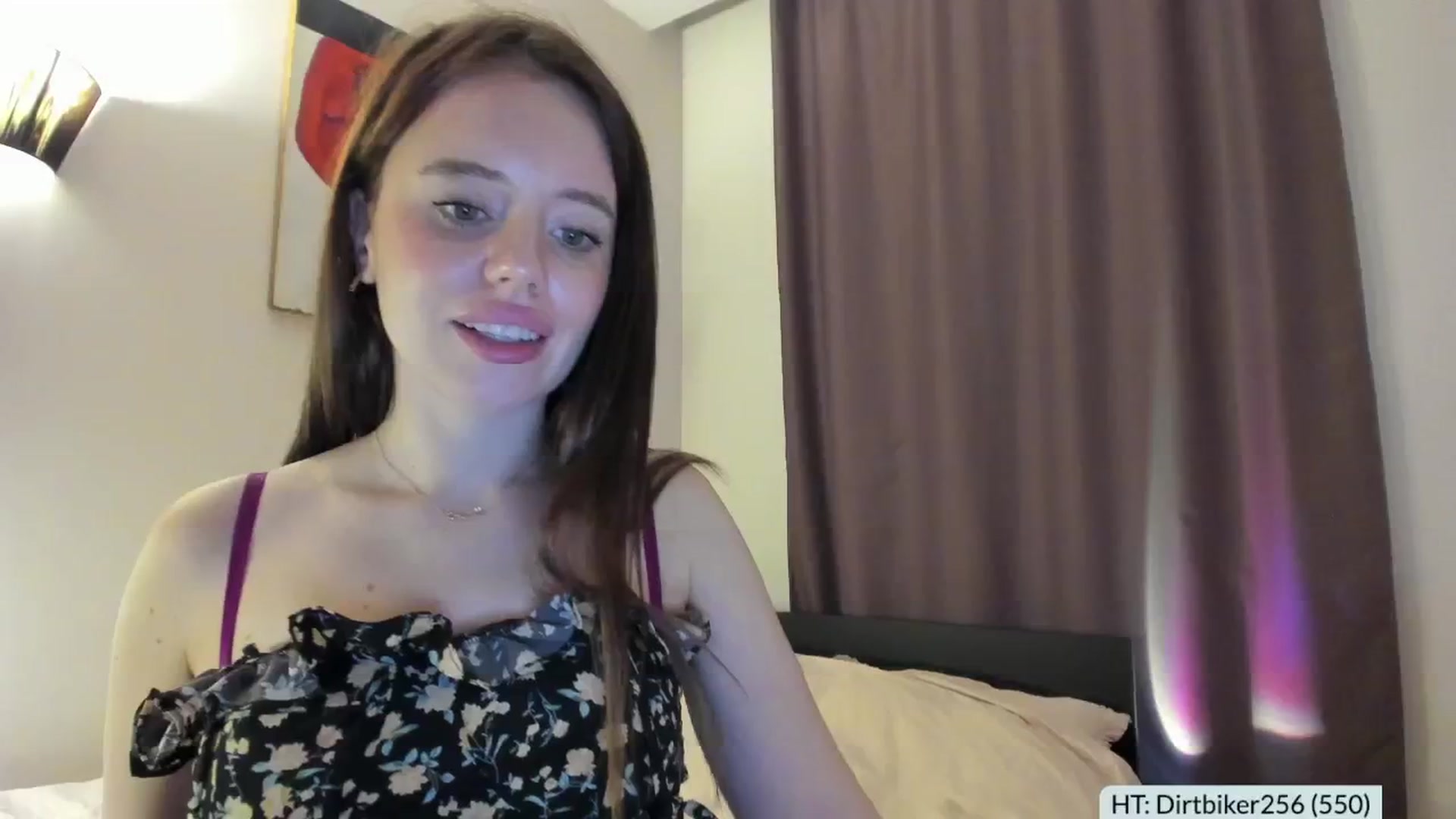 Gallery image thumbnail from Alena29's myfreecams stream on, 12/06/2024, 12:52 image 19 of 20