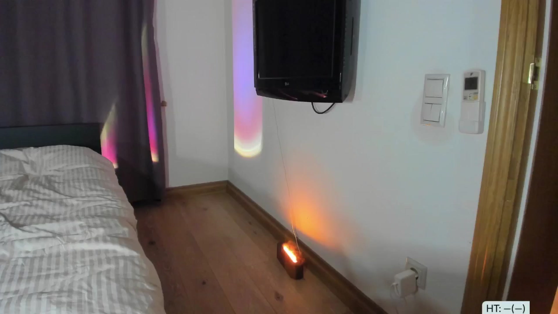 Gallery image thumbnail from Alena29's myfreecams stream on, 12/11/2024, 17:32 image 6 of 20
