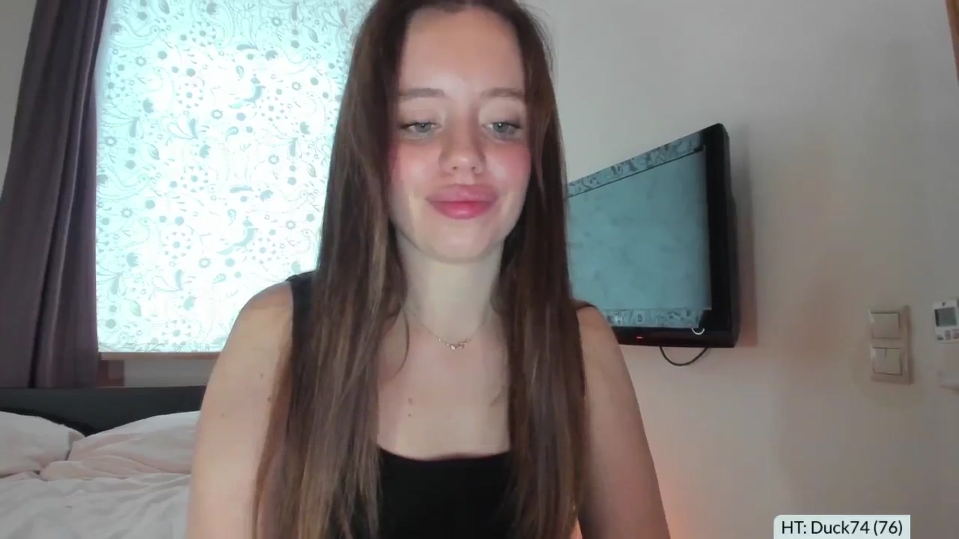 Gallery image thumbnail from Alena29's myfreecams stream on, 12/20/2024, 12:23 image 5 of 20