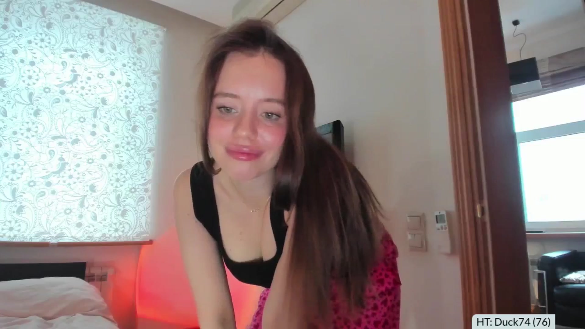 Gallery image thumbnail from Alena29's myfreecams stream on, 12/20/2024, 12:23 image 3 of 20