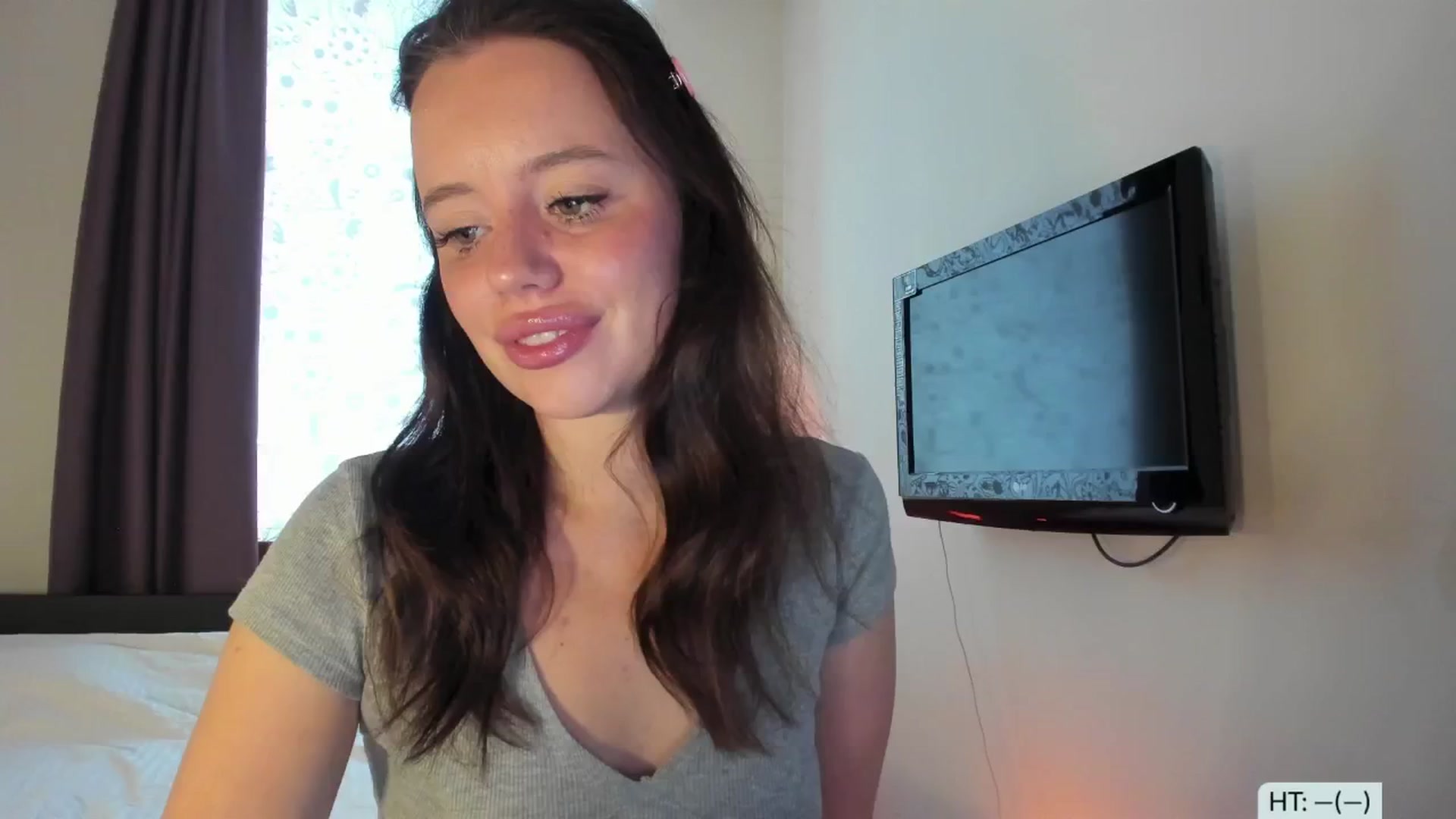 Gallery image thumbnail from Alena29's myfreecams stream on, 01/24/2025, 12:15 image 4 of 20