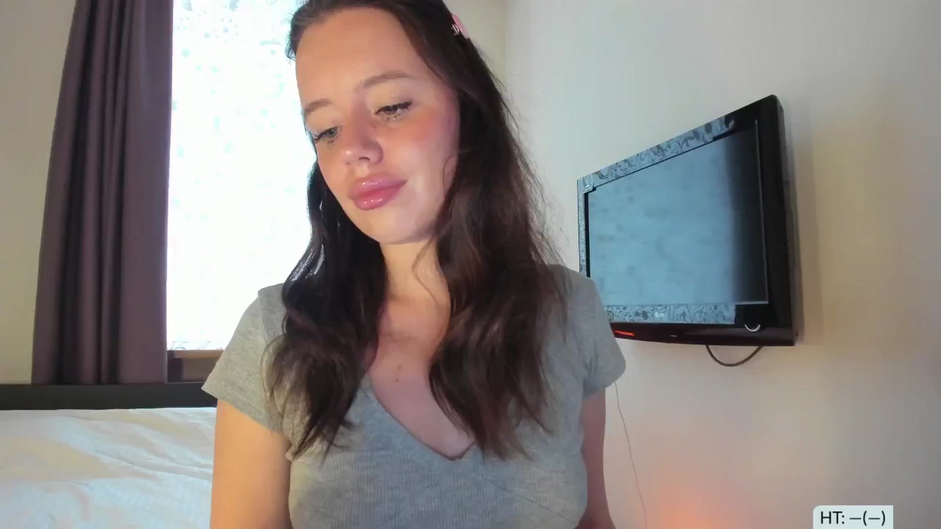 Gallery image thumbnail from Alena29's myfreecams stream on, 01/24/2025, 12:15 image 5 of 20