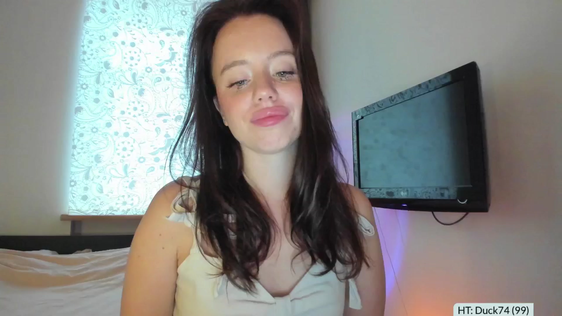 Gallery image thumbnail from Alena29's myfreecams stream on, 01/29/2025, 12:41 image 15 of 20
