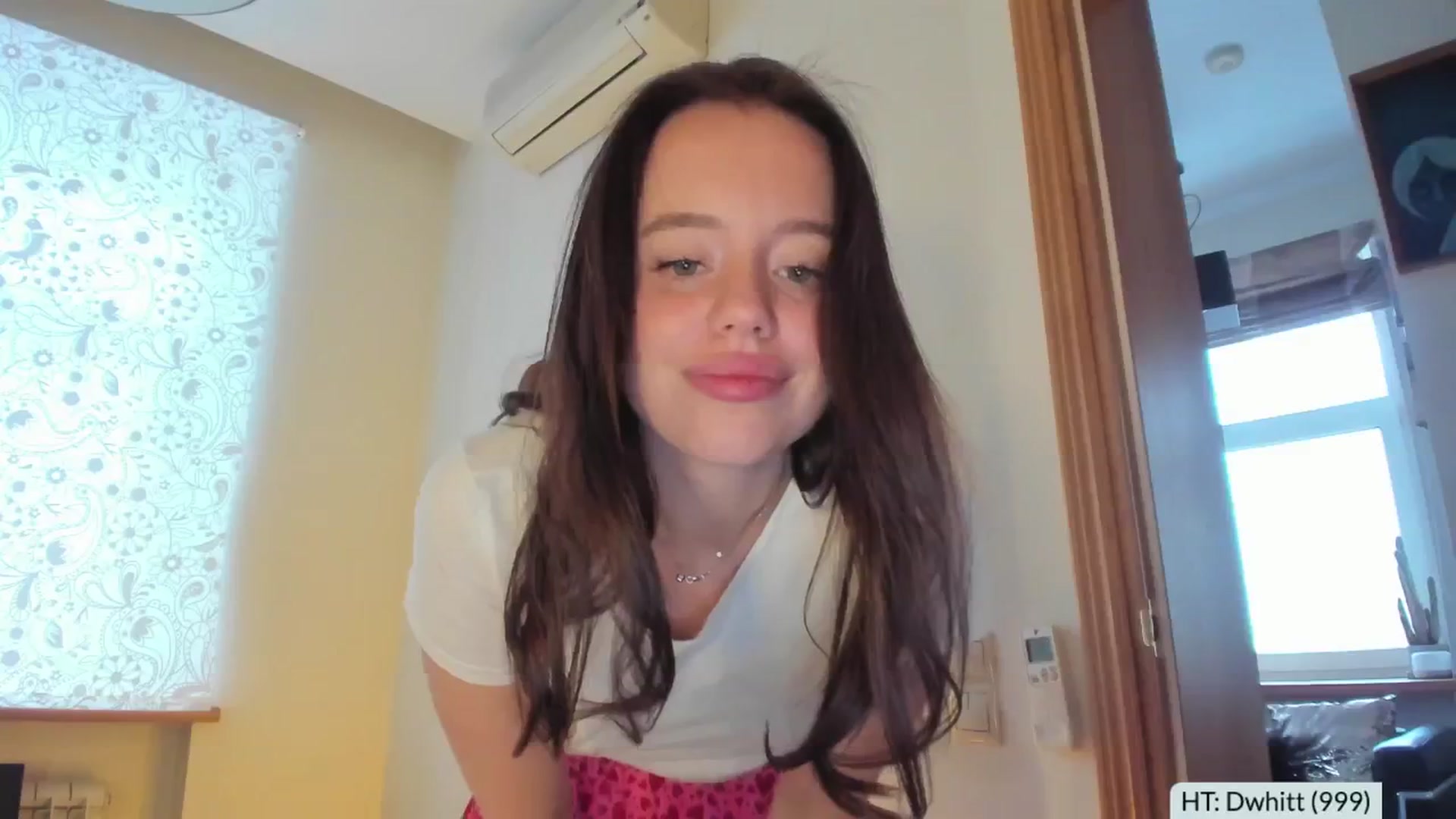 Gallery image thumbnail from Alena29's myfreecams stream on, 02/20/2025, 13:35 image 16 of 20