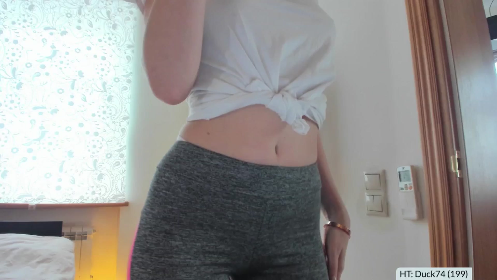 Gallery image thumbnail from Alena29's myfreecams stream on, 03/19/2025, 13:17 image 12 of 20