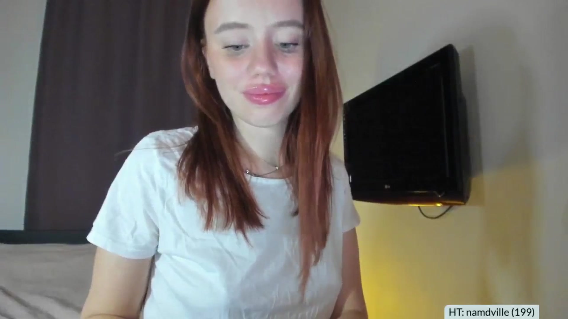 Gallery image thumbnail from Alena29's myfreecams stream on, 03/19/2025, 16:46 image 7 of 20