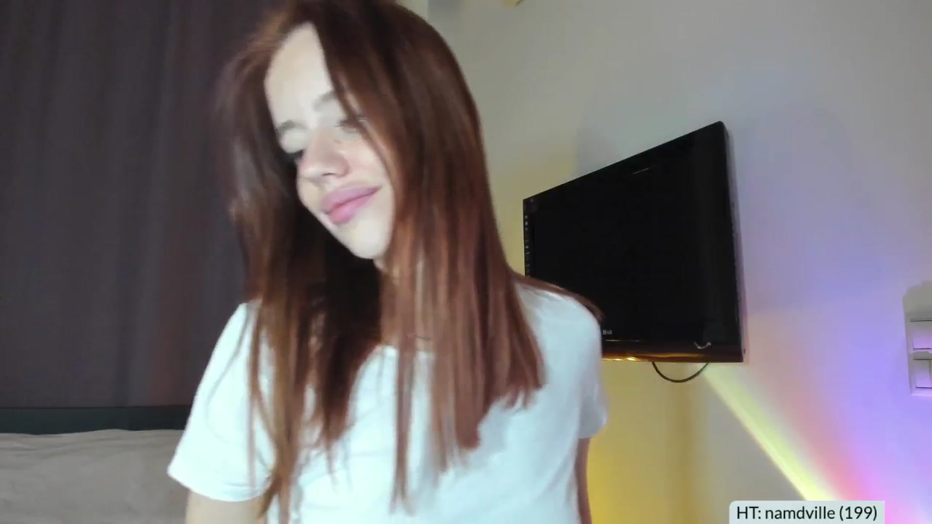 Gallery image thumbnail from Alena29's myfreecams stream on, 03/19/2025, 17:16 image 14 of 20