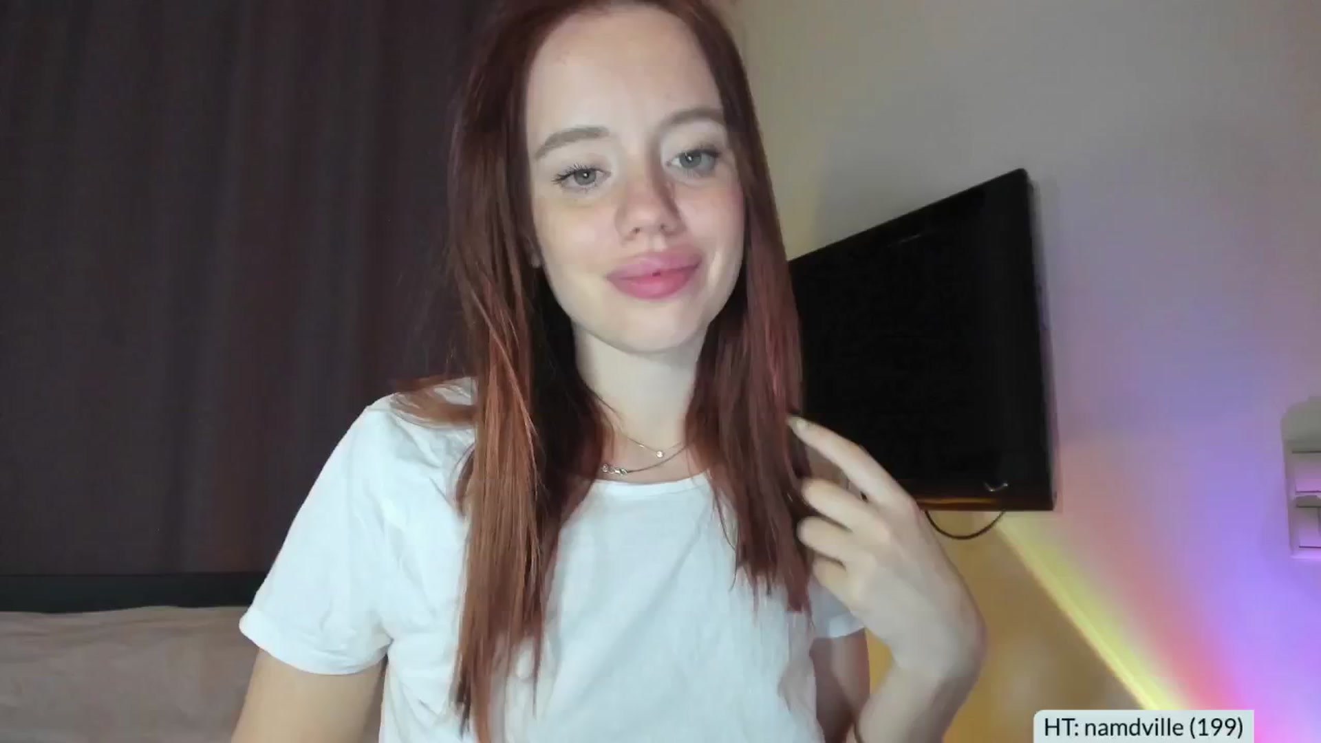 Gallery image thumbnail from Alena29's myfreecams stream on, 03/19/2025, 17:16 image 17 of 20