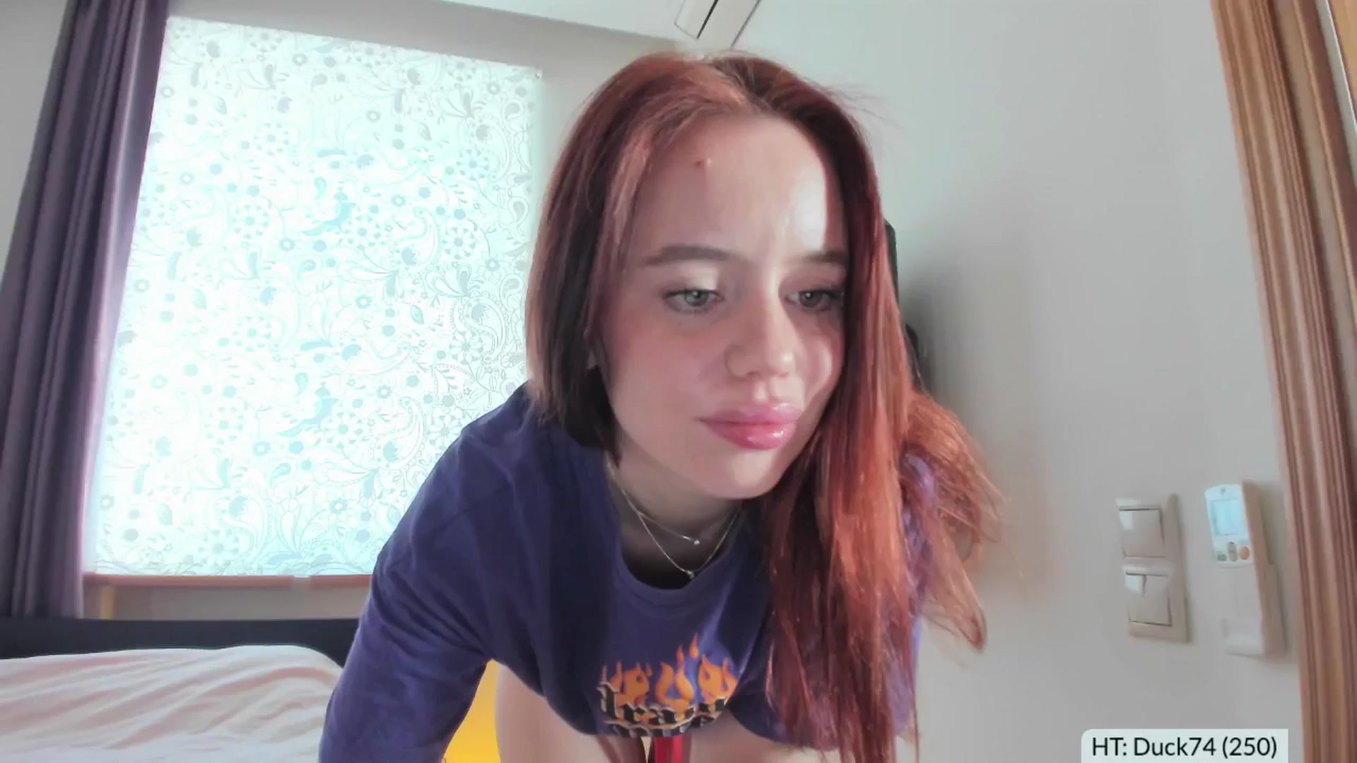 Gallery image thumbnail from Alena29's myfreecams stream on, 03/20/2025, 11:54 image 13 of 20