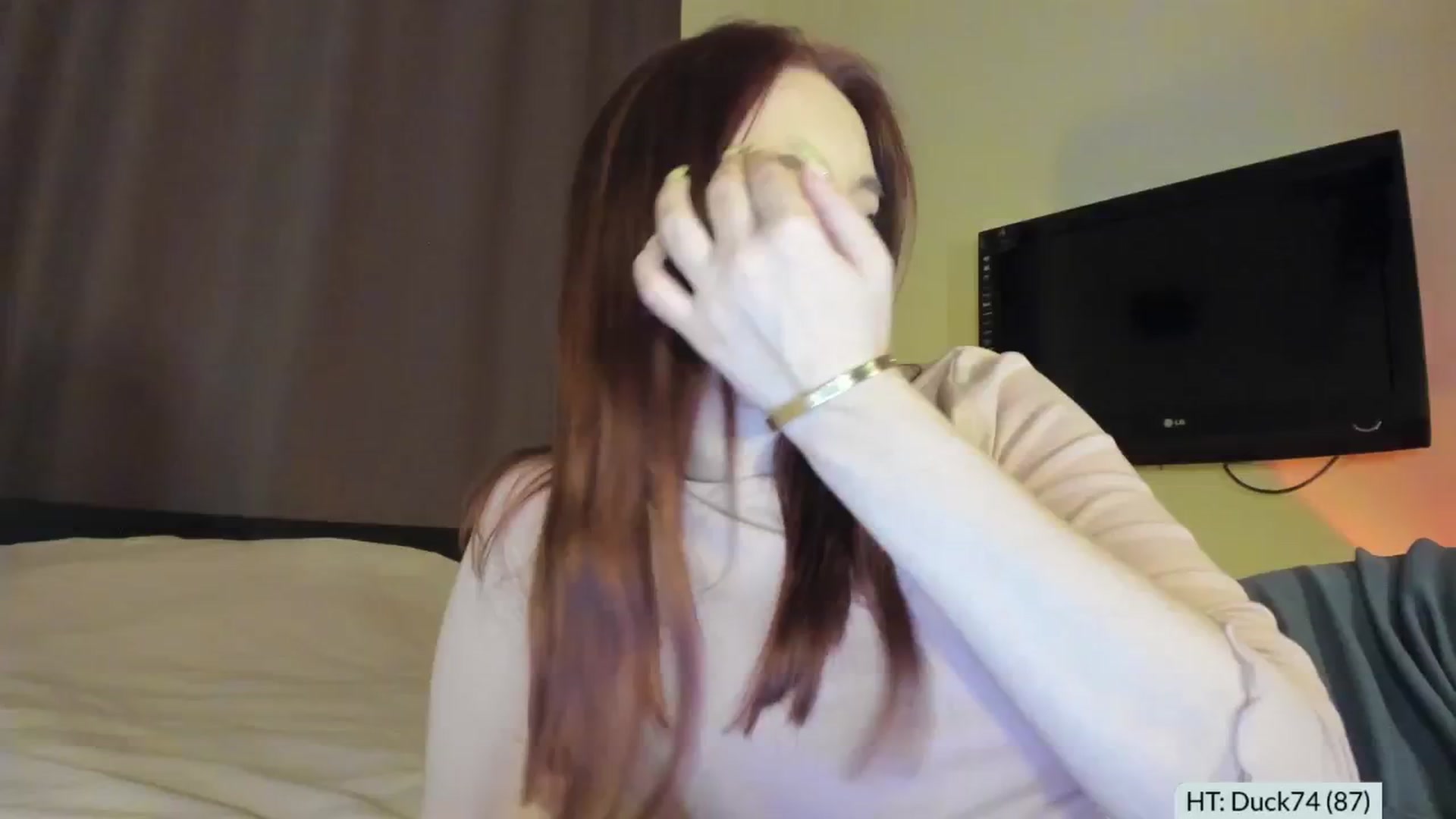 Gallery image thumbnail from Alena29's myfreecams stream on, 03/22/2025, 22:40 image 4 of 20