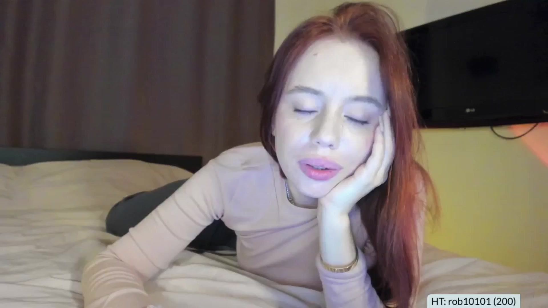 Gallery image thumbnail from Alena29's myfreecams stream on, 03/22/2025, 22:40 image 16 of 20