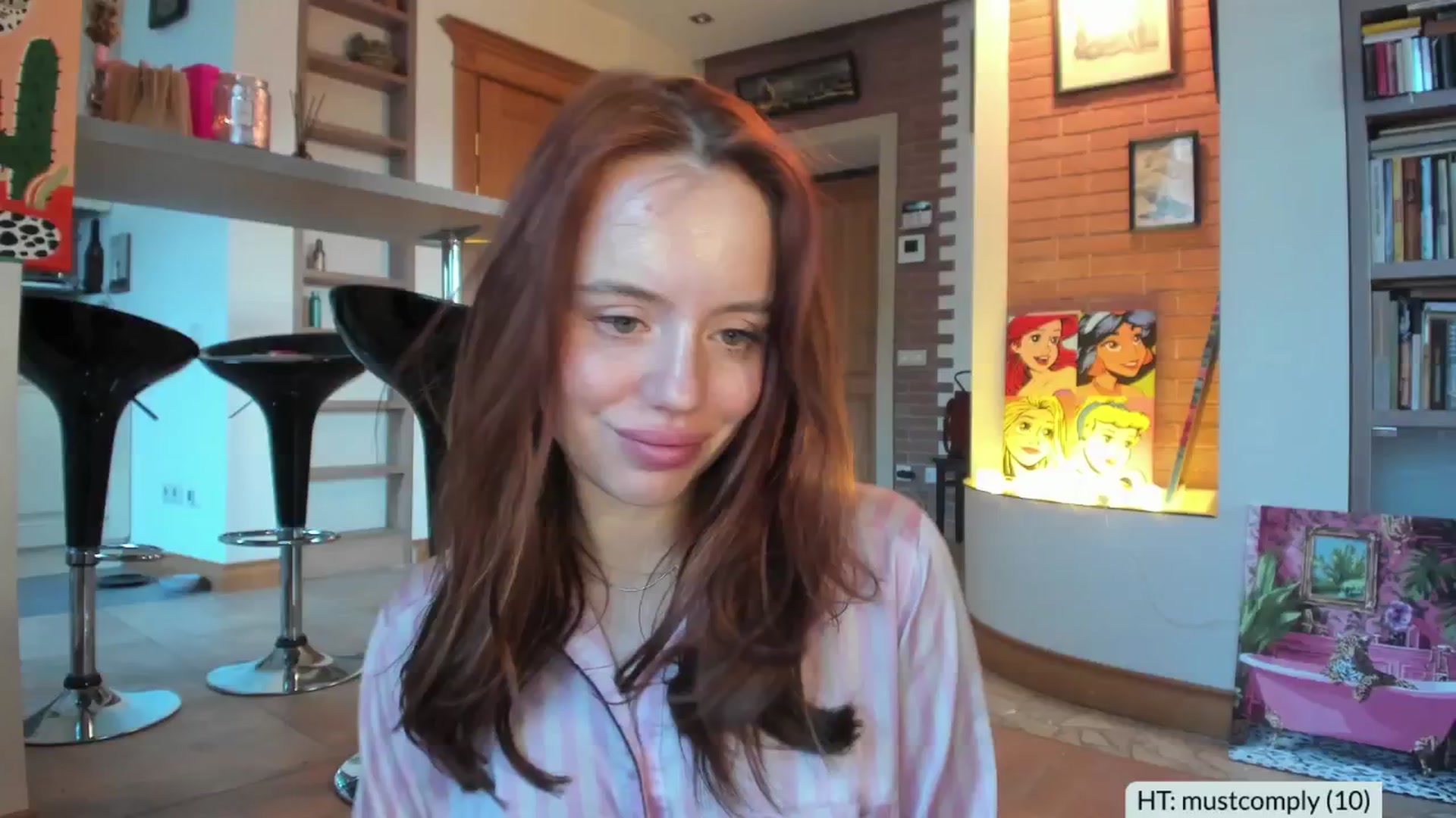 Gallery image thumbnail from Alena29's myfreecams stream on, 05/03/2025, 15:59 image 1 of 20