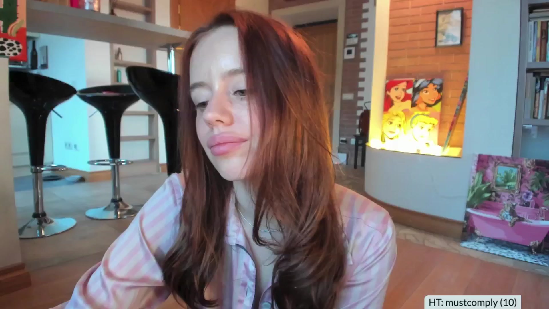 Gallery image thumbnail from Alena29's myfreecams stream on, 05/03/2025, 15:59 image 6 of 20