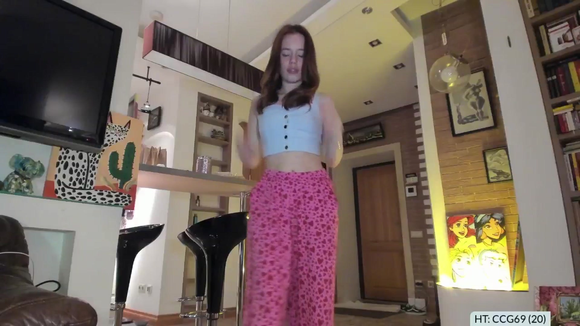 Gallery image thumbnail from Alena29's myfreecams stream on, 05/12/2025, 23:31 image 5 of 20