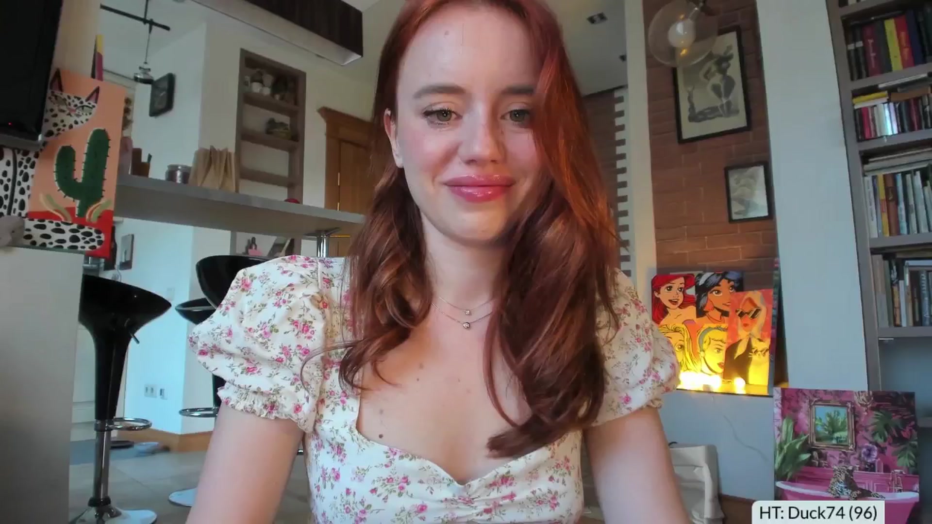 Gallery image thumbnail from Alena29's myfreecams stream on, 05/26/2025, 15:33 image 12 of 20