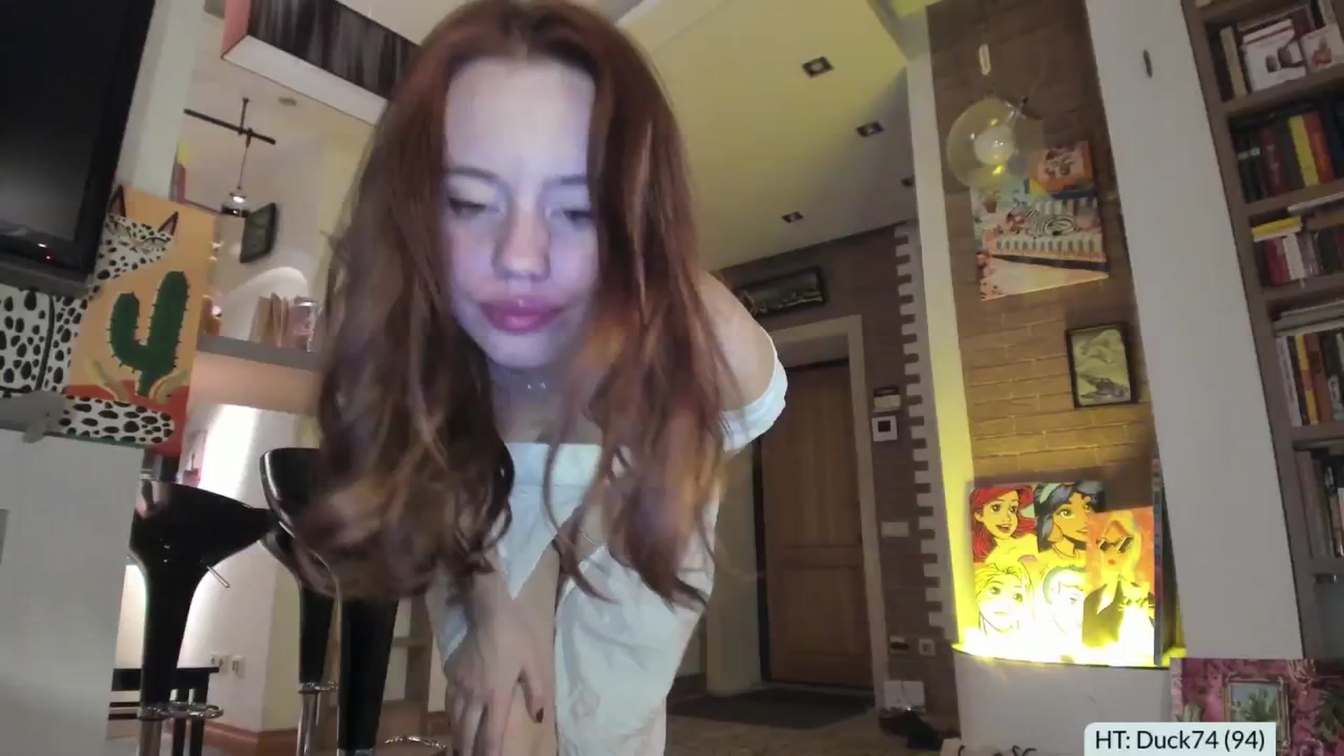 Gallery image thumbnail from Alena29's myfreecams stream on, 05/27/2025, 23:16 image 1 of 20