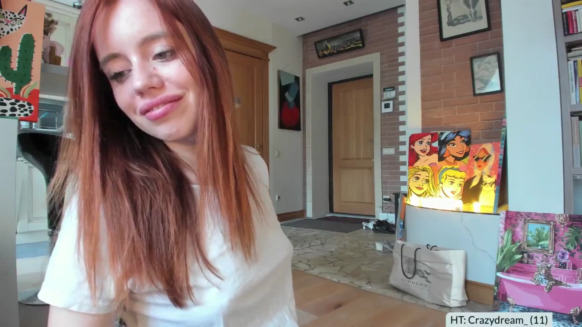 Gallery image thumbnail from Alena29's myfreecams stream on, 05/30/2025, 14:40 image 13 of 20