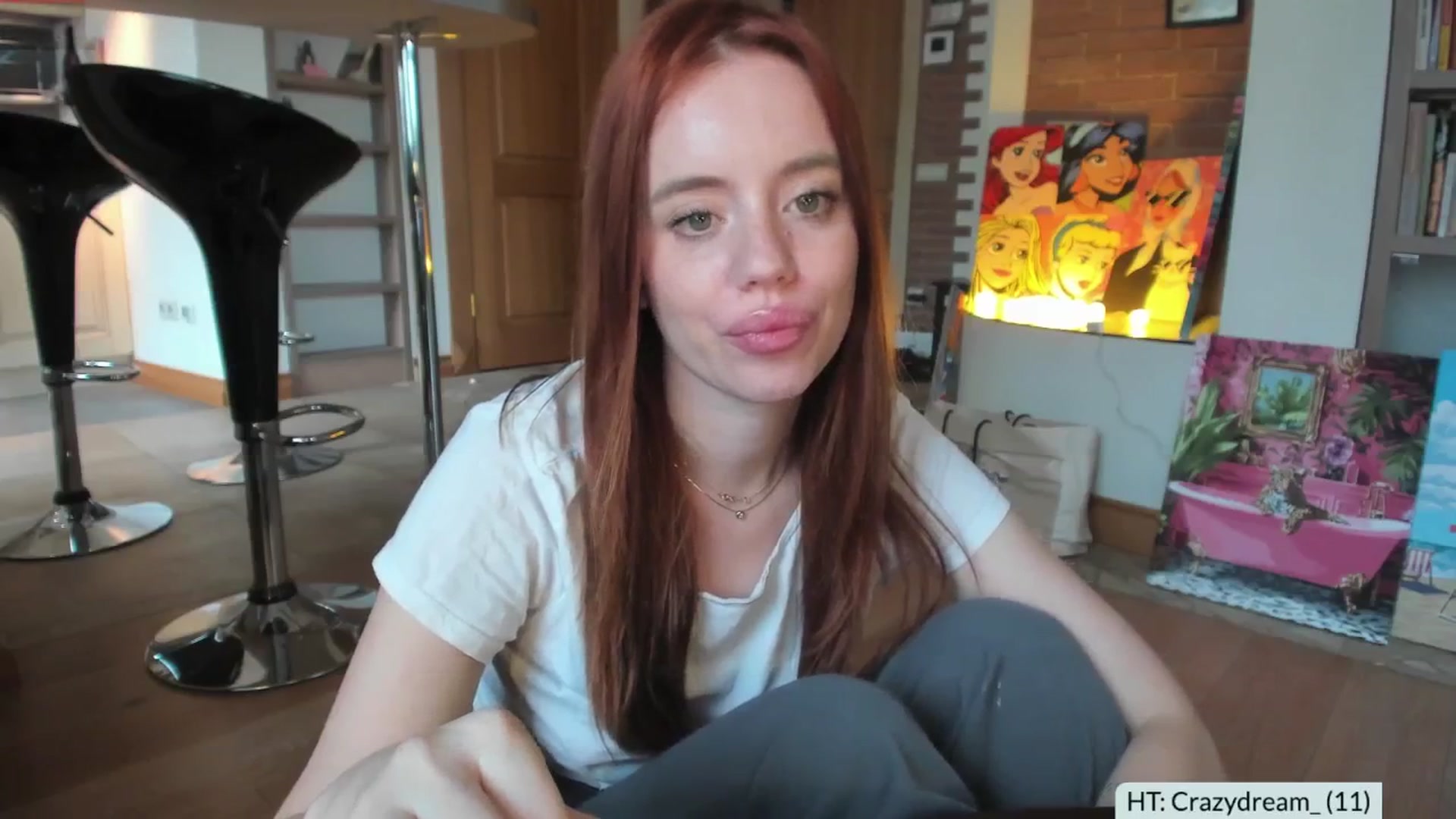 Gallery image thumbnail from Alena29's myfreecams stream on, 05/30/2025, 14:40 image 18 of 20
