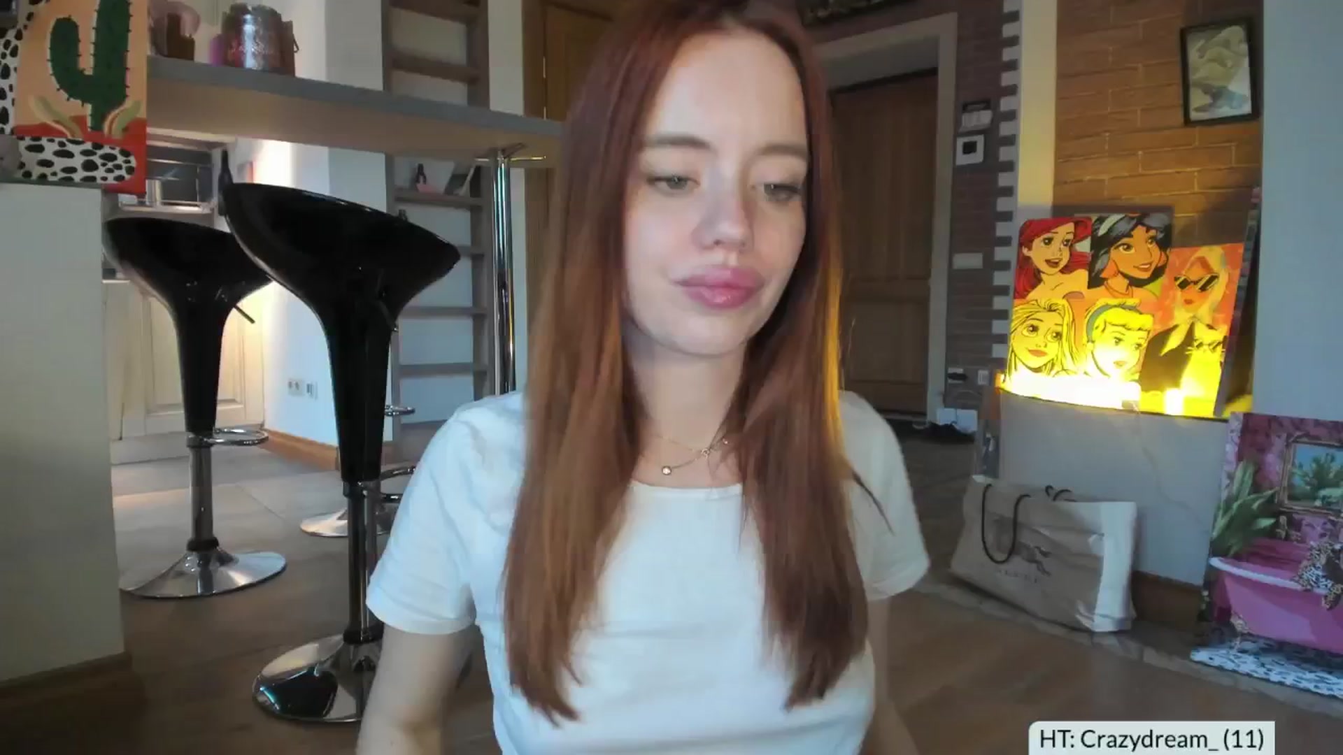 Gallery image thumbnail from Alena29's myfreecams stream on, 05/30/2025, 15:45 image 11 of 20