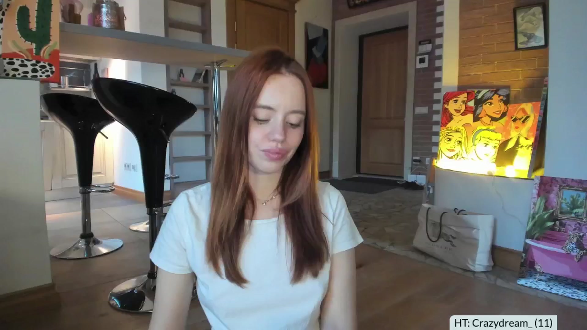 Gallery image thumbnail from Alena29's myfreecams stream on, 05/30/2025, 15:45 image 14 of 20