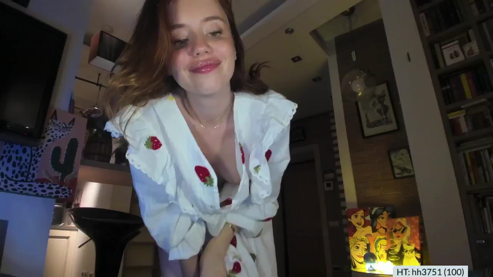 Gallery image thumbnail from Alena29's myfreecams stream on, 06/29/2025, 20:33 image 3 of 20