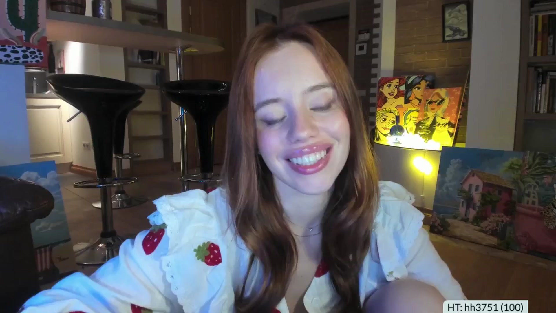 Gallery image thumbnail from Alena29's myfreecams stream on, 06/29/2025, 22:33 image 1 of 20