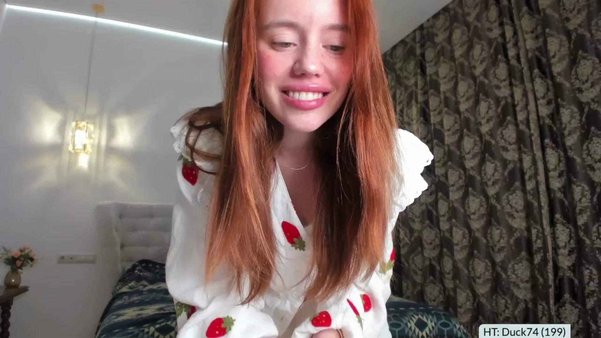 Gallery image thumbnail from Alena29's myfreecams stream on, 08/24/2025, 22:33 image 10 of 20