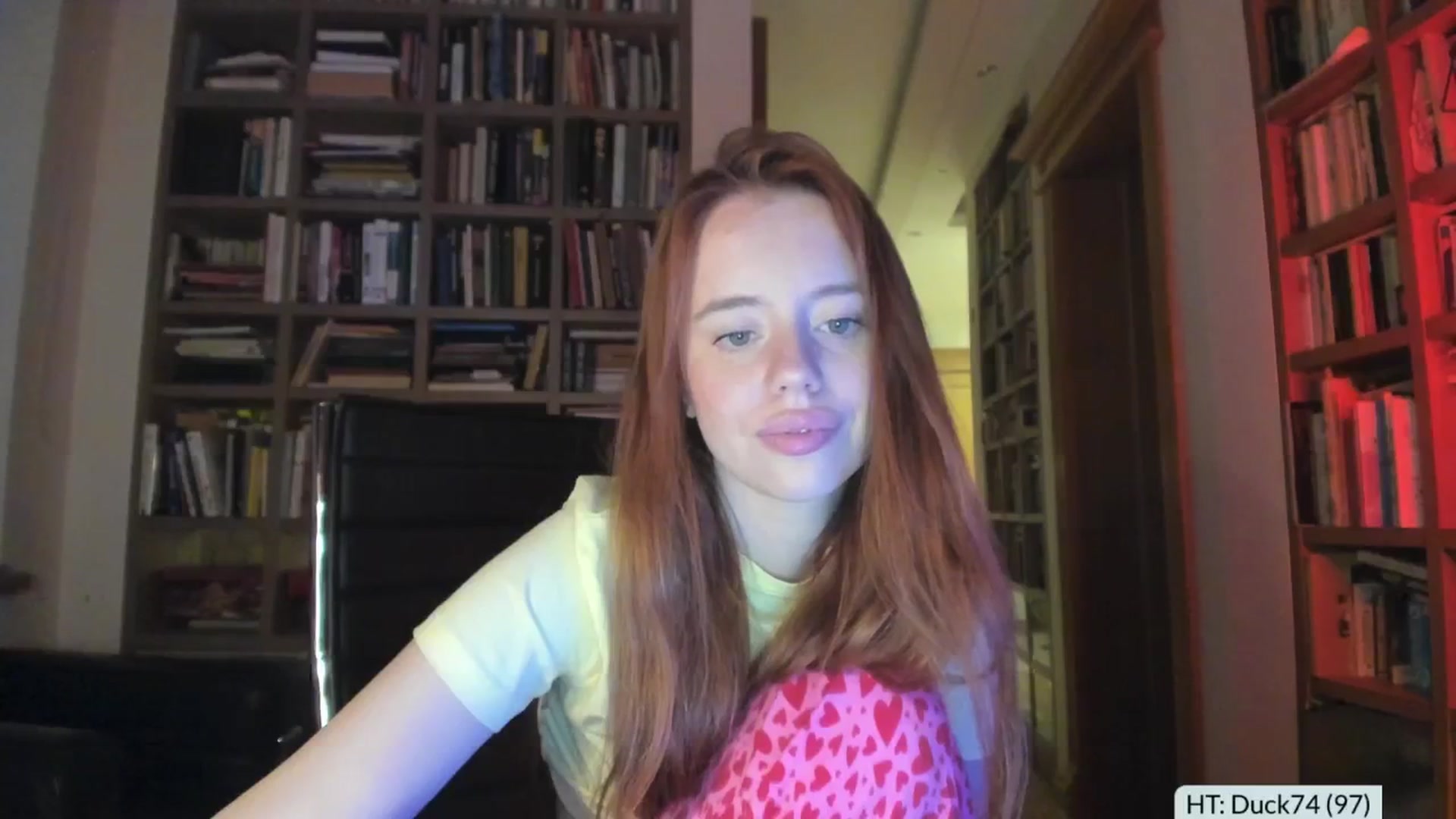 Gallery image thumbnail from Alena29's myfreecams stream on, 11/10/2025, 21:32 image 6 of 20