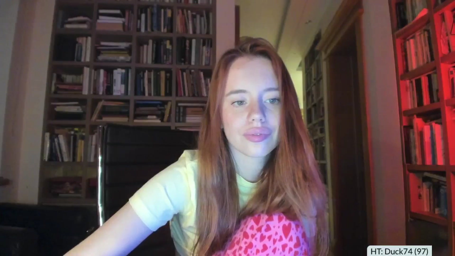 Gallery image thumbnail from Alena29's myfreecams stream on, 11/10/2025, 21:32 image 3 of 20