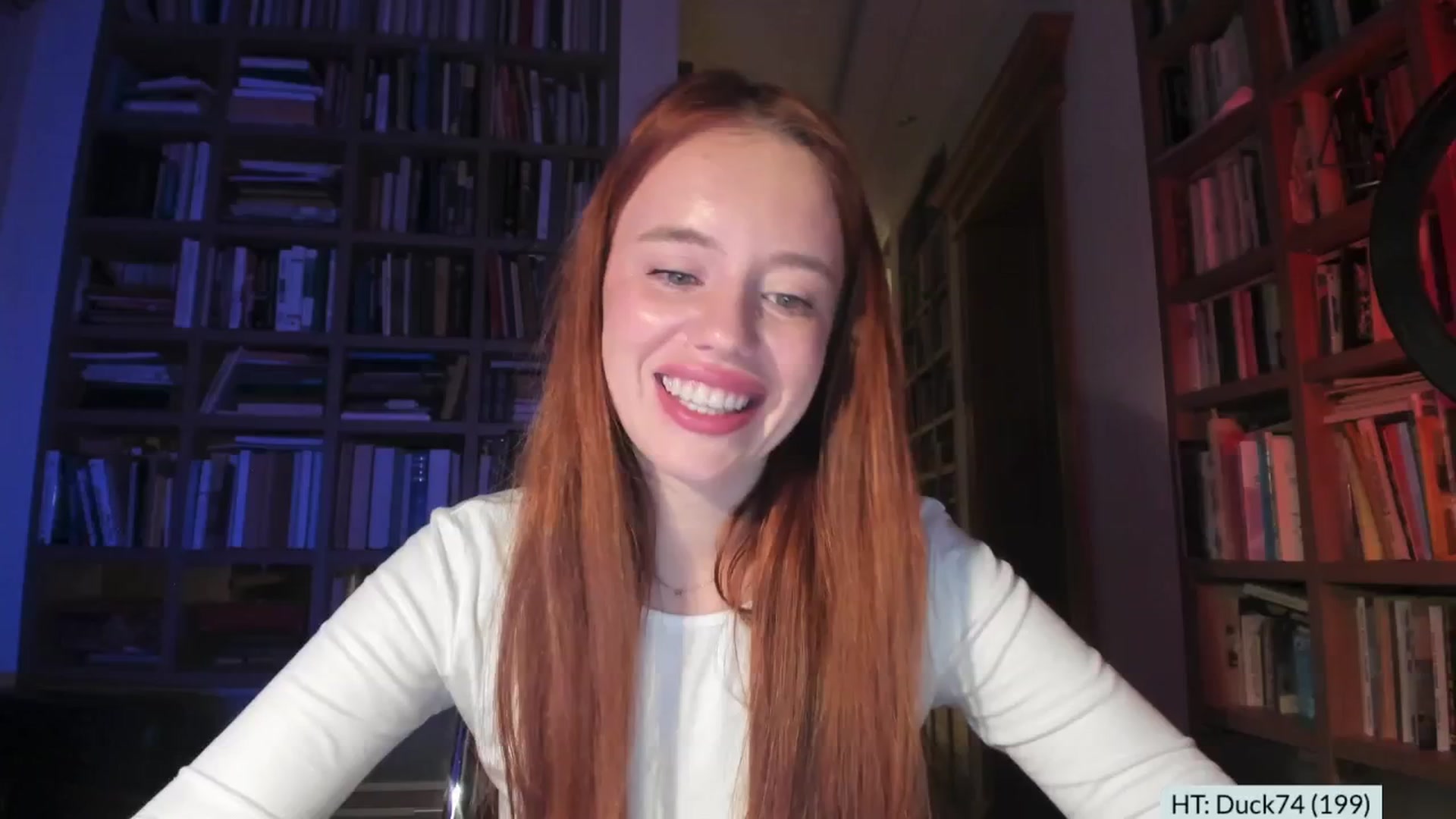 Gallery image thumbnail from Alena29's myfreecams stream on, 11/11/2025, 16:36 image 14 of 20