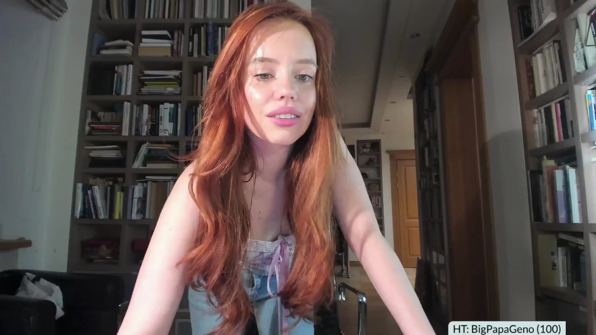 Gallery image thumbnail from Alena29's myfreecams stream on, 11/28/2025, 01:04 image 10 of 20