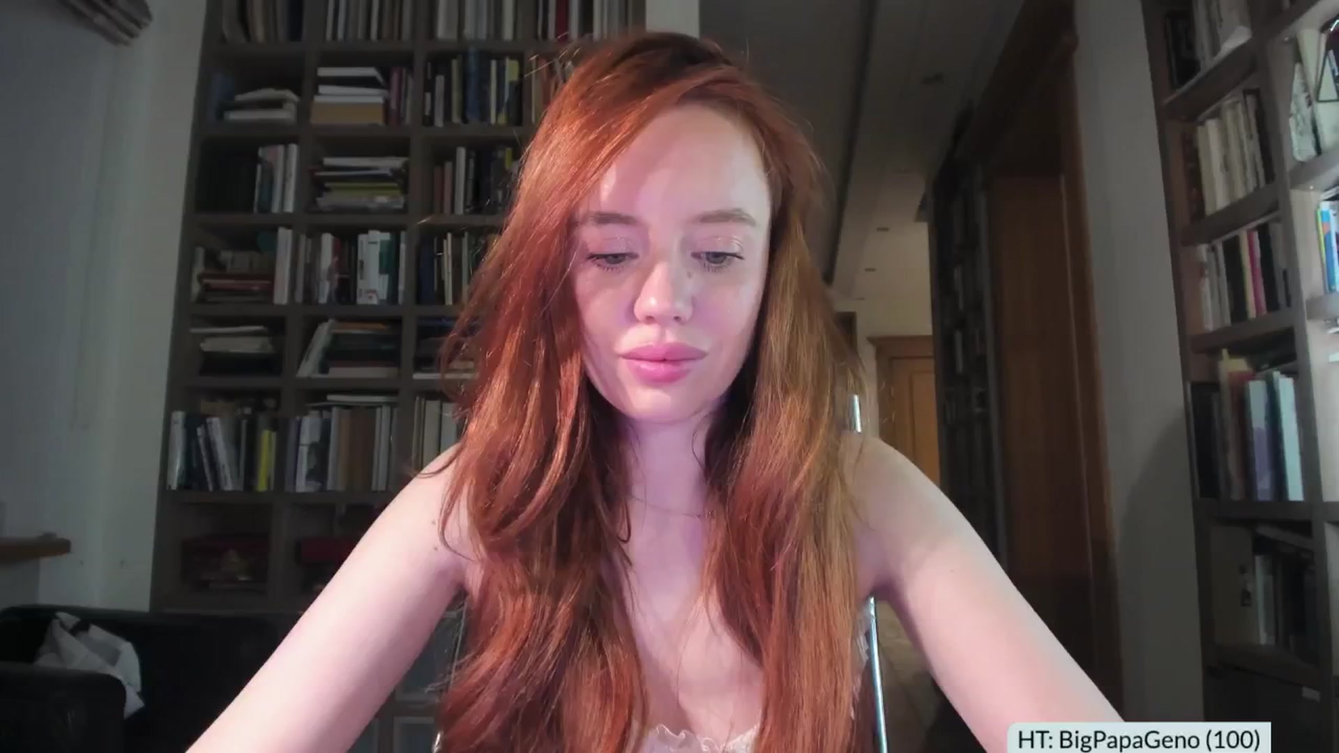 Gallery image thumbnail from Alena29's myfreecams stream on, 11/28/2025, 01:04 image 7 of 20