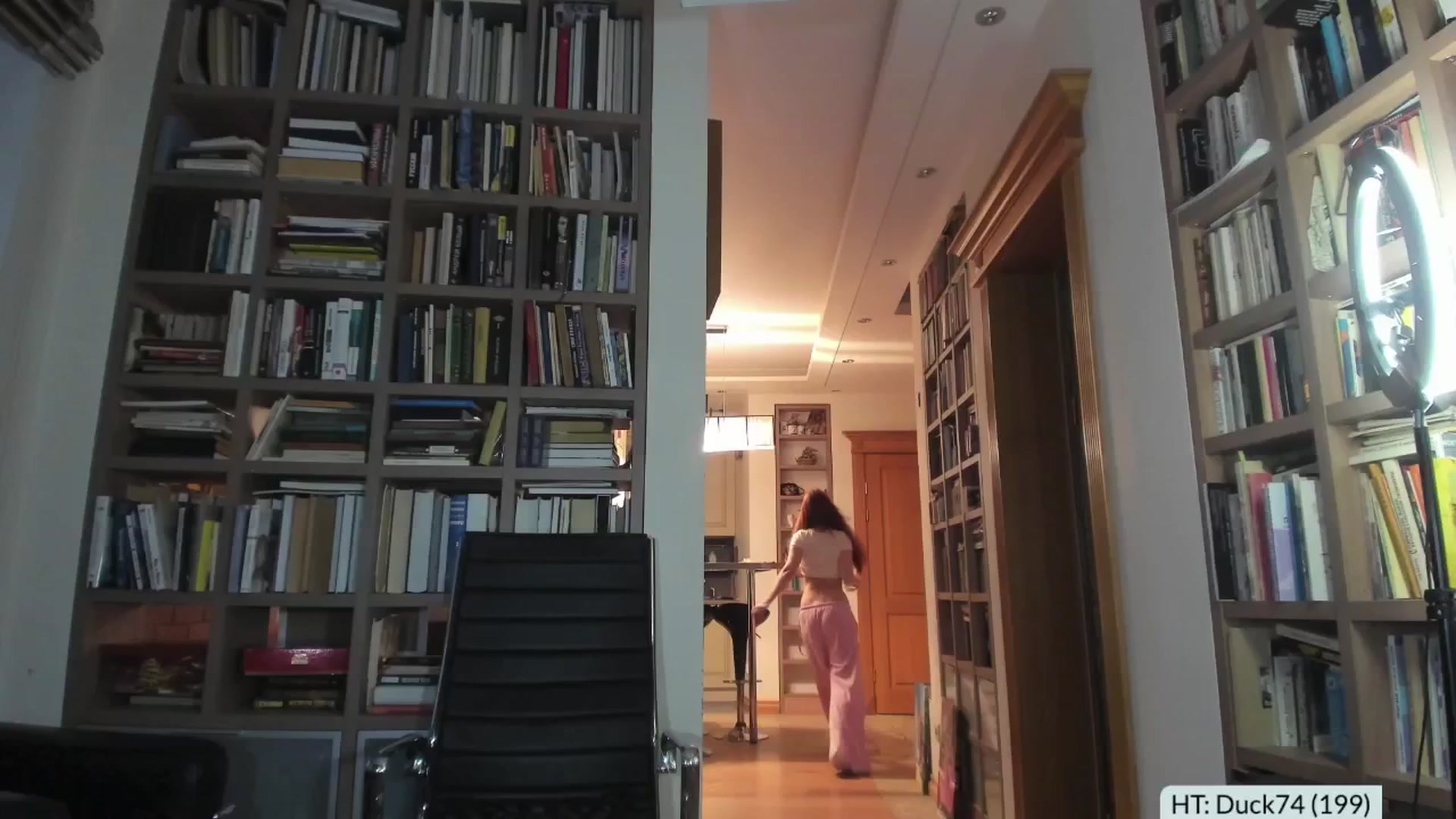Gallery image thumbnail from Alena29's myfreecams stream on, 12/03/2025, 13:31 image 14 of 20