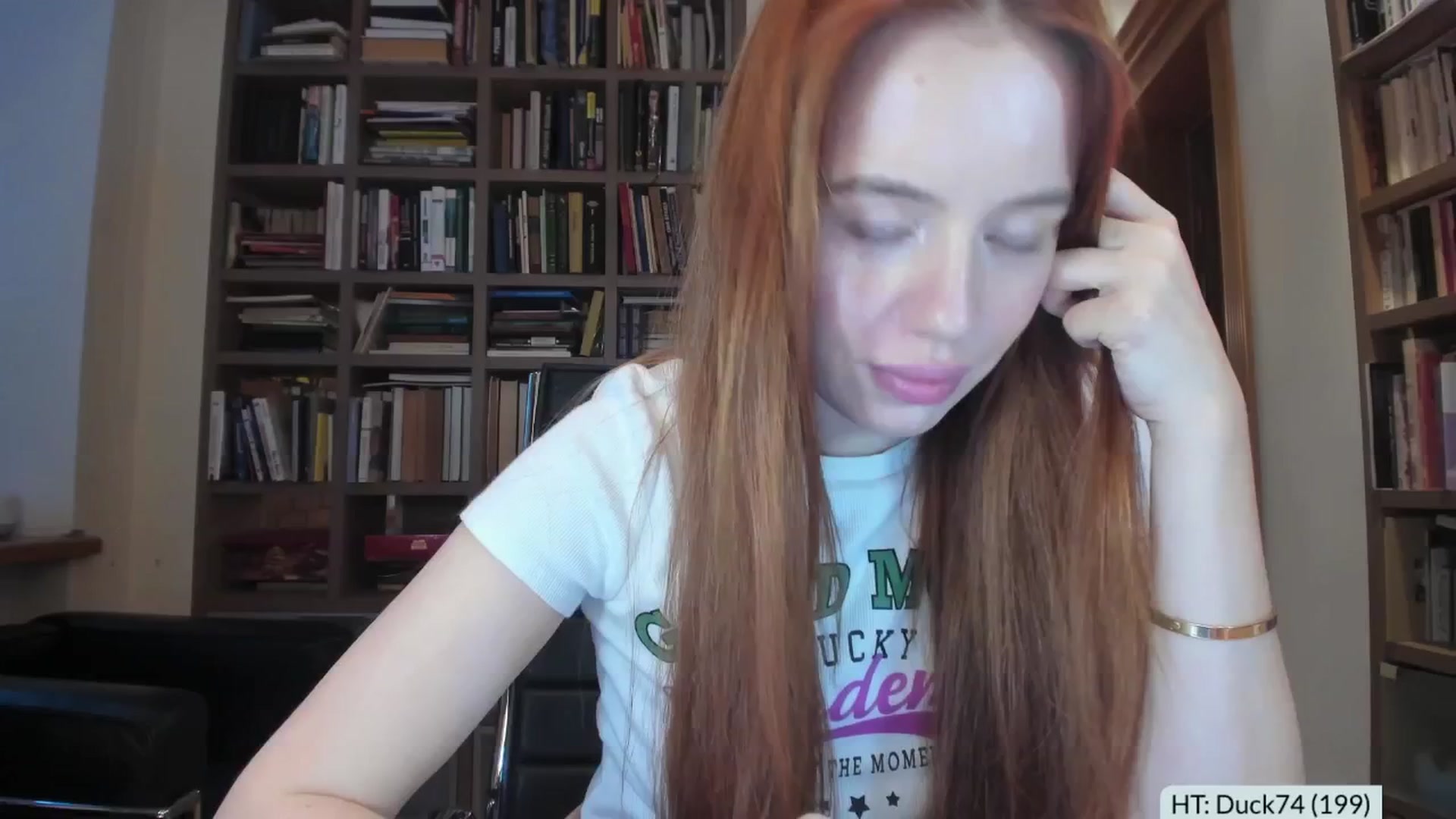 Gallery image thumbnail from Alena29's myfreecams stream on, 12/03/2025, 13:31 image 1 of 20
