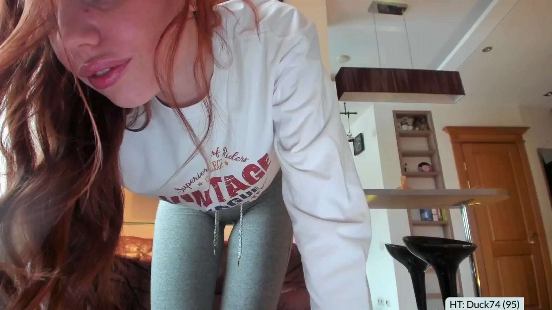Gallery image thumbnail from Alena29's myfreecams stream on, 01/29/2026, 12:56 image 16 of 20