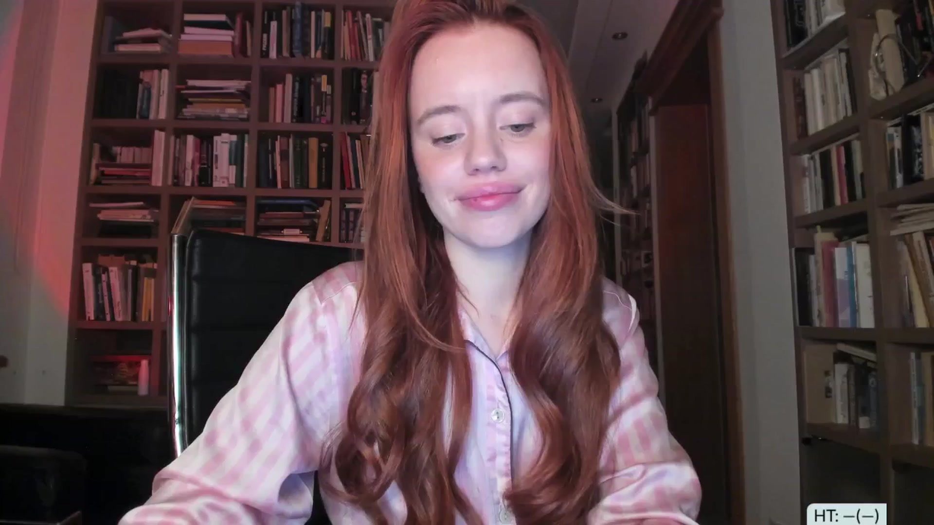 Gallery image thumbnail from Alena29's myfreecams stream on, 02/15/2026, 20:50 image 1 of 20