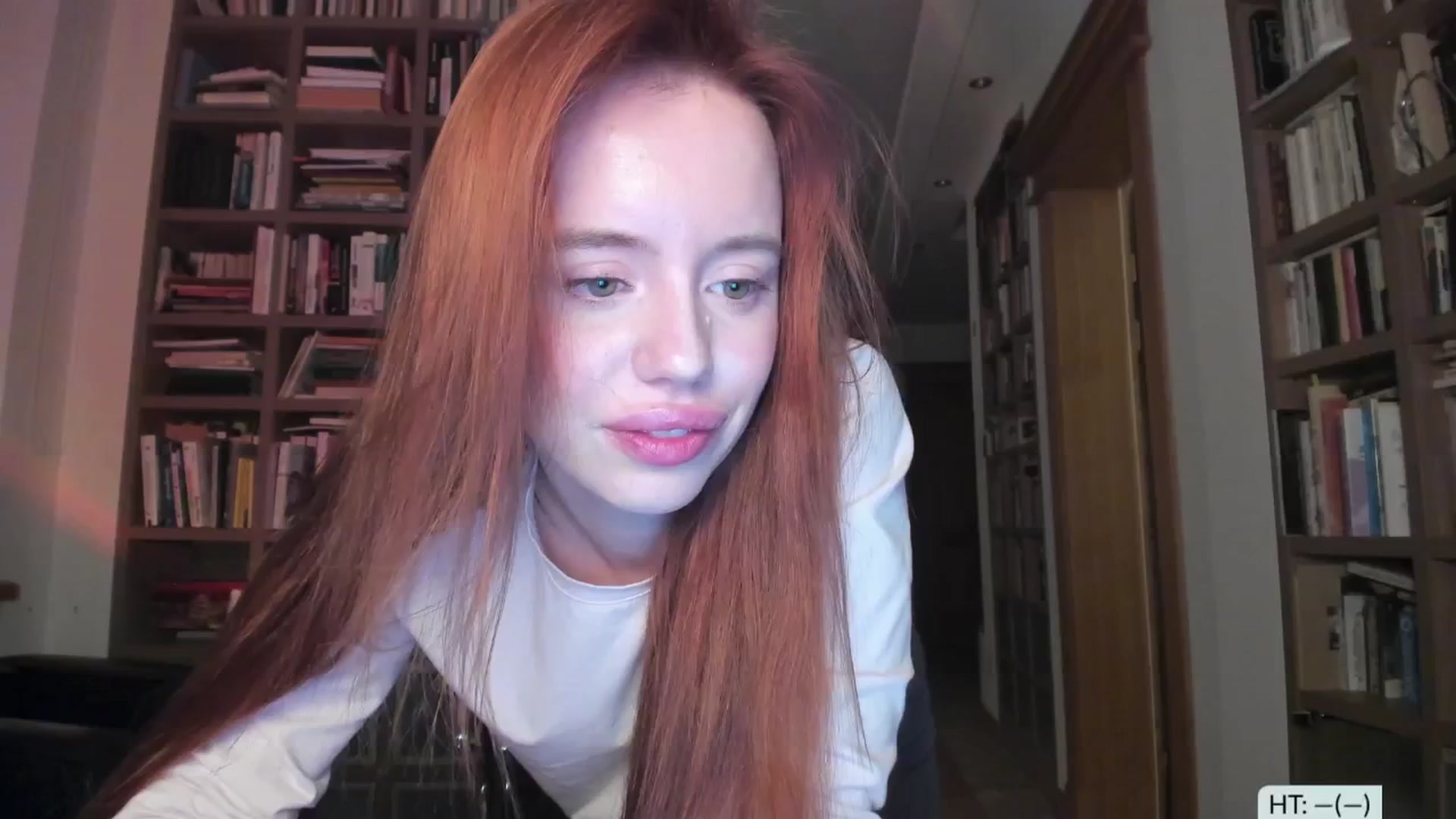 Gallery image thumbnail from Alena29's myfreecams stream on, 02/18/2026, 18:49 image 9 of 20