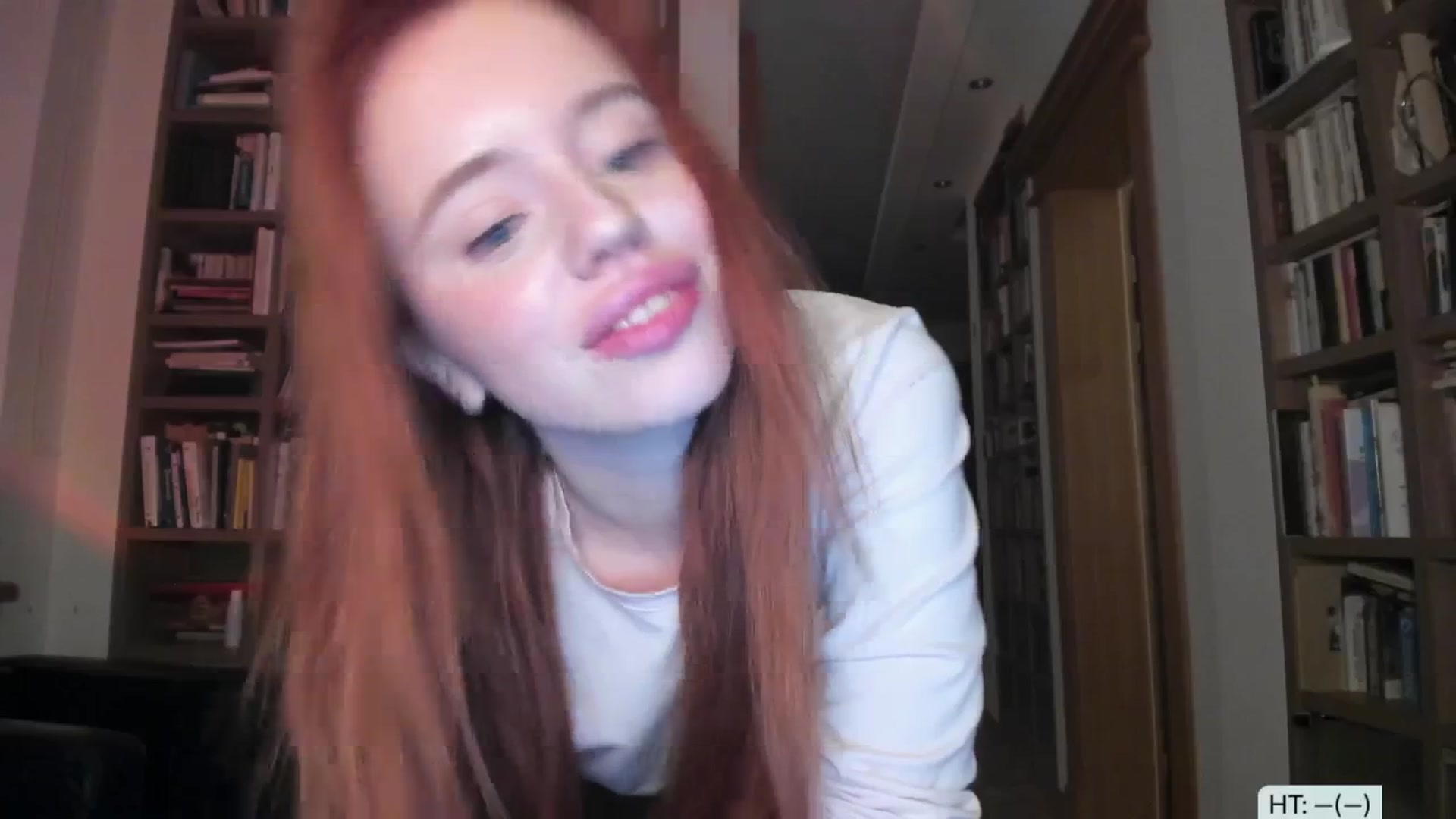 Gallery image thumbnail from Alena29's myfreecams stream on, 02/18/2026, 18:49 image 14 of 20