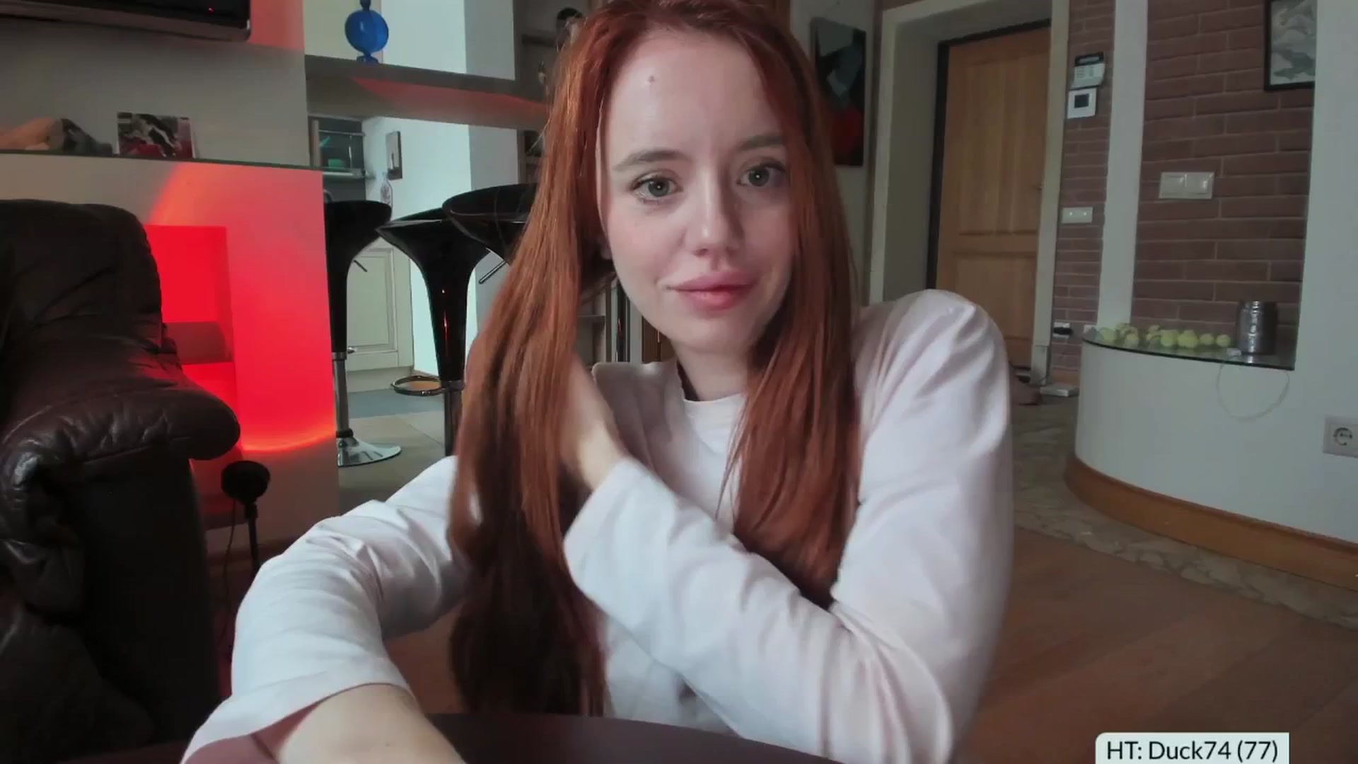 Gallery image thumbnail from Alena29's myfreecams stream on, 02/19/2026, 12:31 image 8 of 20
